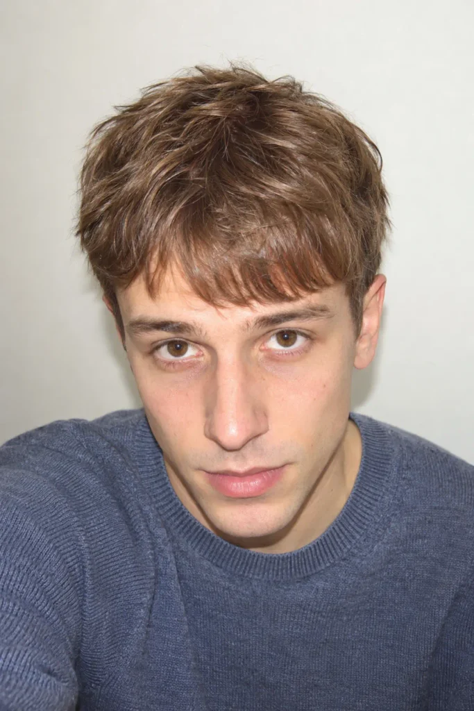 Short fluffy fringe for fine hair men